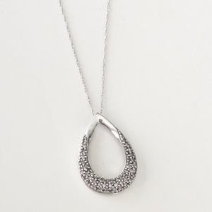 10k white gold teardrop diamond necklace